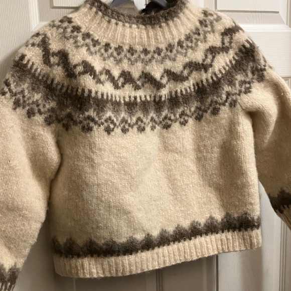 Classic Cream and Brown Zip-Front Wool Cardigan - Picture 10 of 10